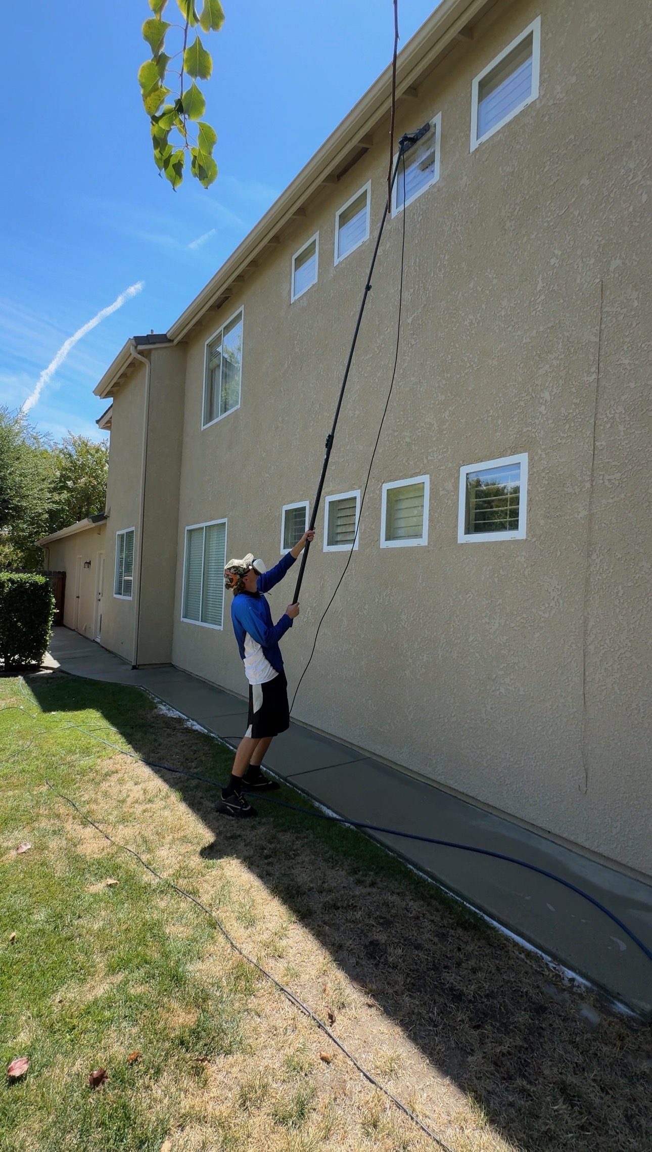 Window Cleaning by LUCENT in Clovis